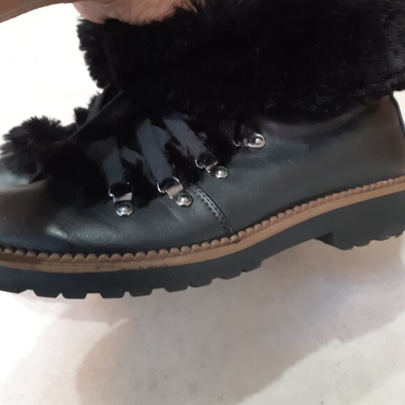 Esprit Women's Winter boots with faux fur Size 9.5M - Picture 7 of 10